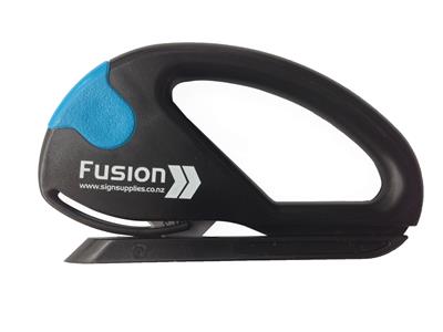 FUSION Snitty Cutter